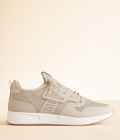 Maven Co-op Essential Sneaker front view