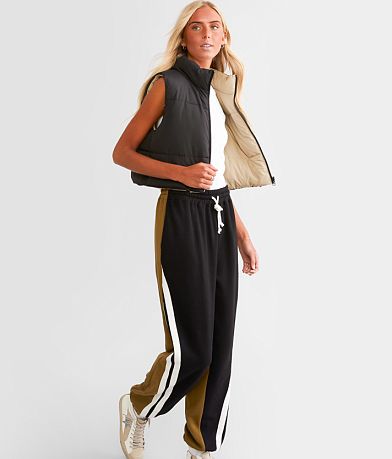 BKE Reversible Cropped Puffer Vest MISC_DETAIL_5