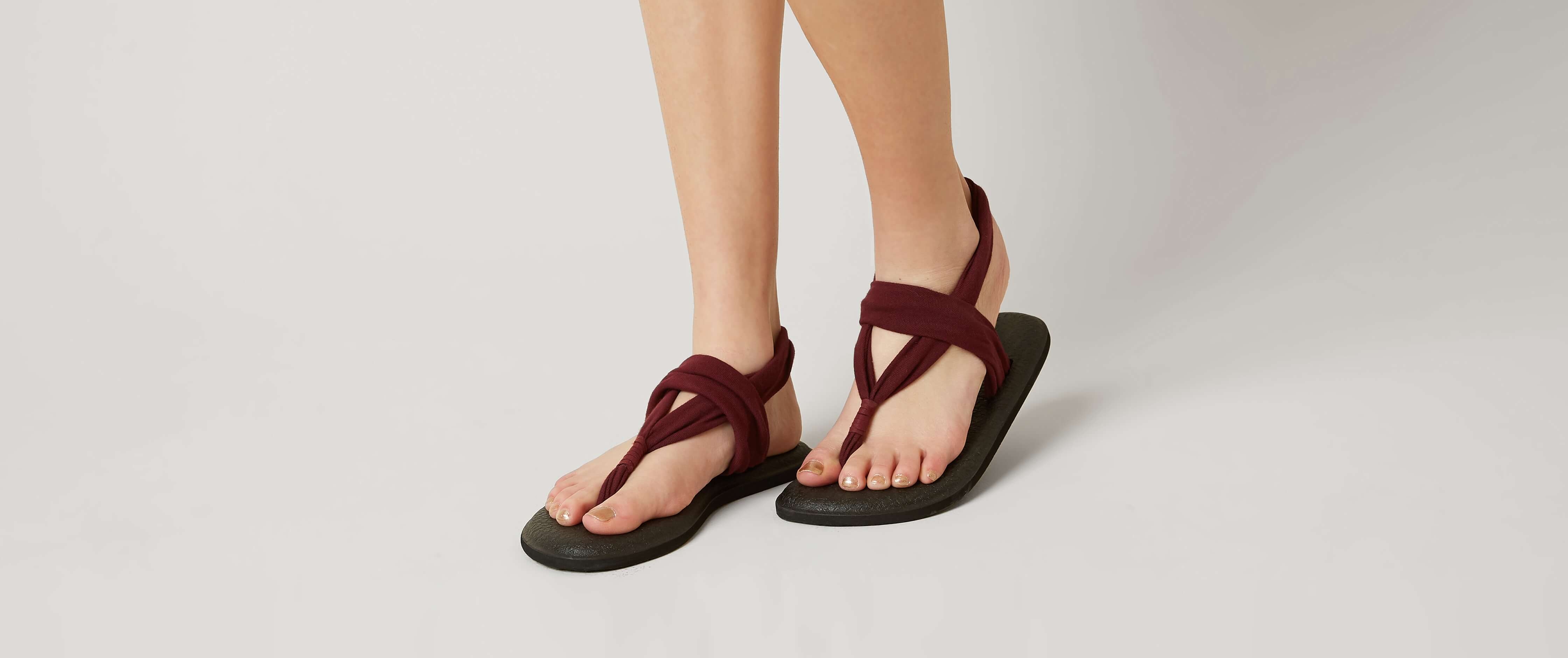 sanuk yoga sling flip flops