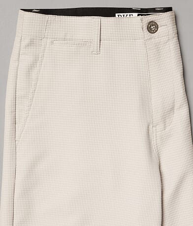 Textured Standard Hybrid Stretch Short thumbnail 6
