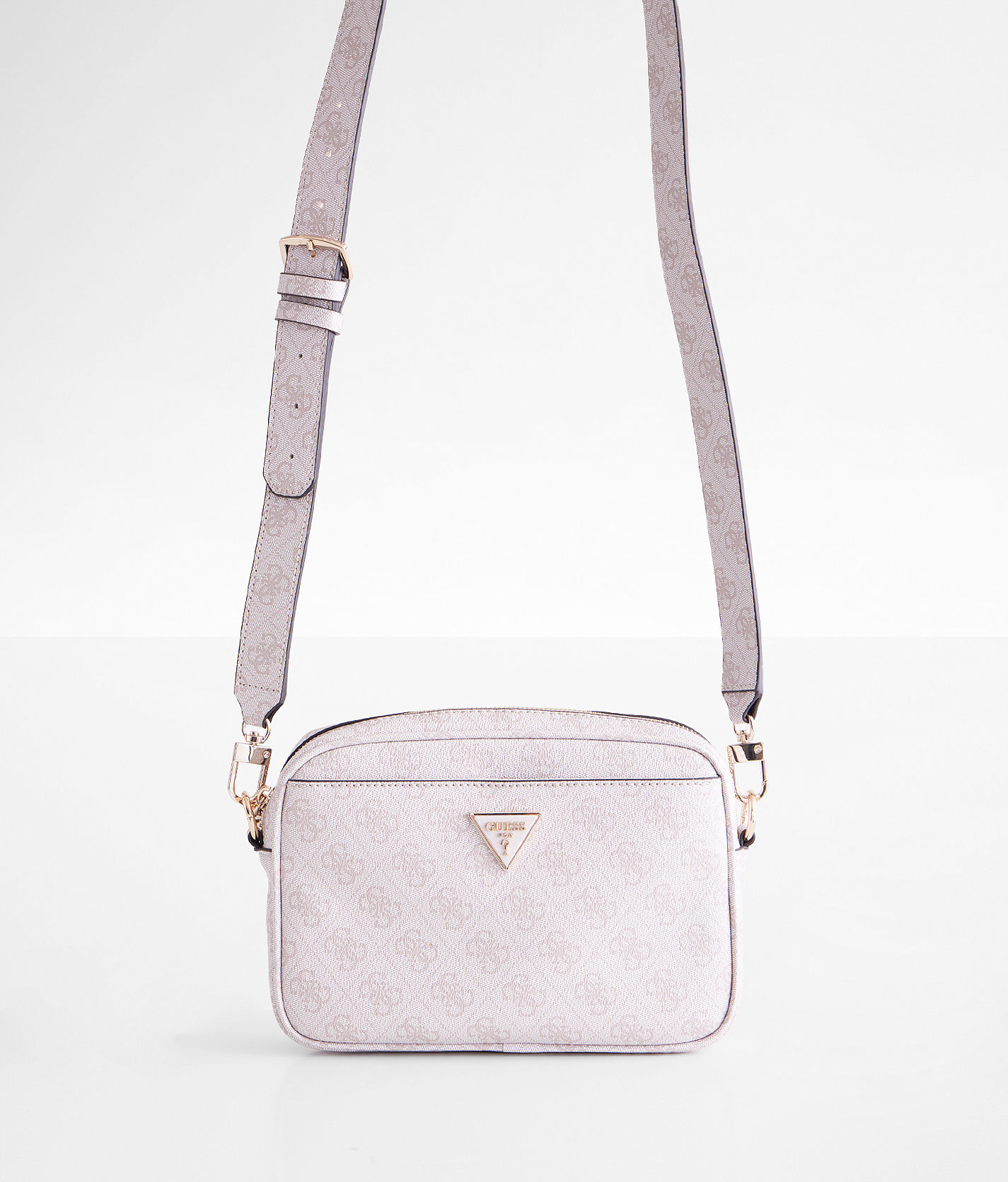 New GUESS Handbags, Crossbodies & Satchels