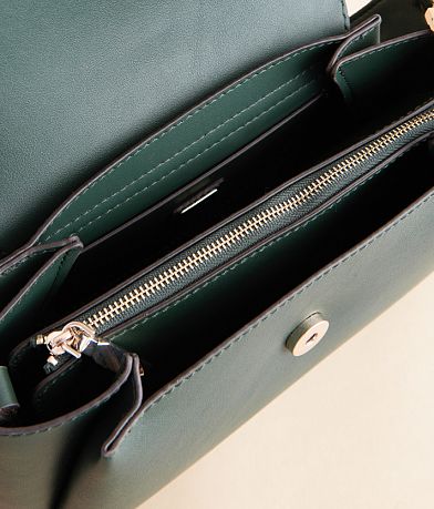 Guess Sora Girlfriend Crossbody Purse MISC_DETAIL_3
