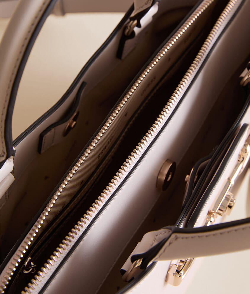 Janie Girlfriend Purse