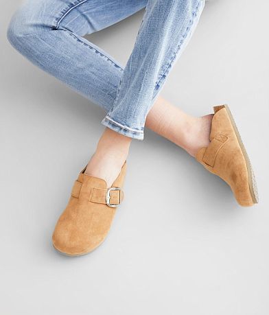Madden Girl Prim Mule Shoe misc detail 4 view