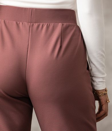 Buckle Black Ribbed Jogger BACK_POCKET