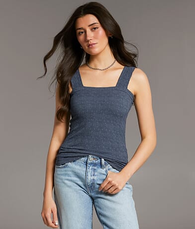 BKE core Floral Textured Top front view