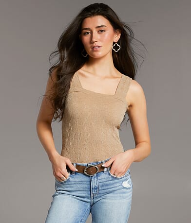 BKE core Floral Textured Top front view
