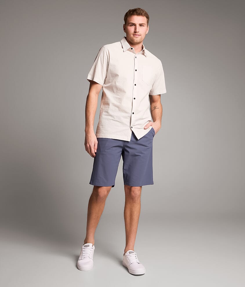 Standard Hybrid Short