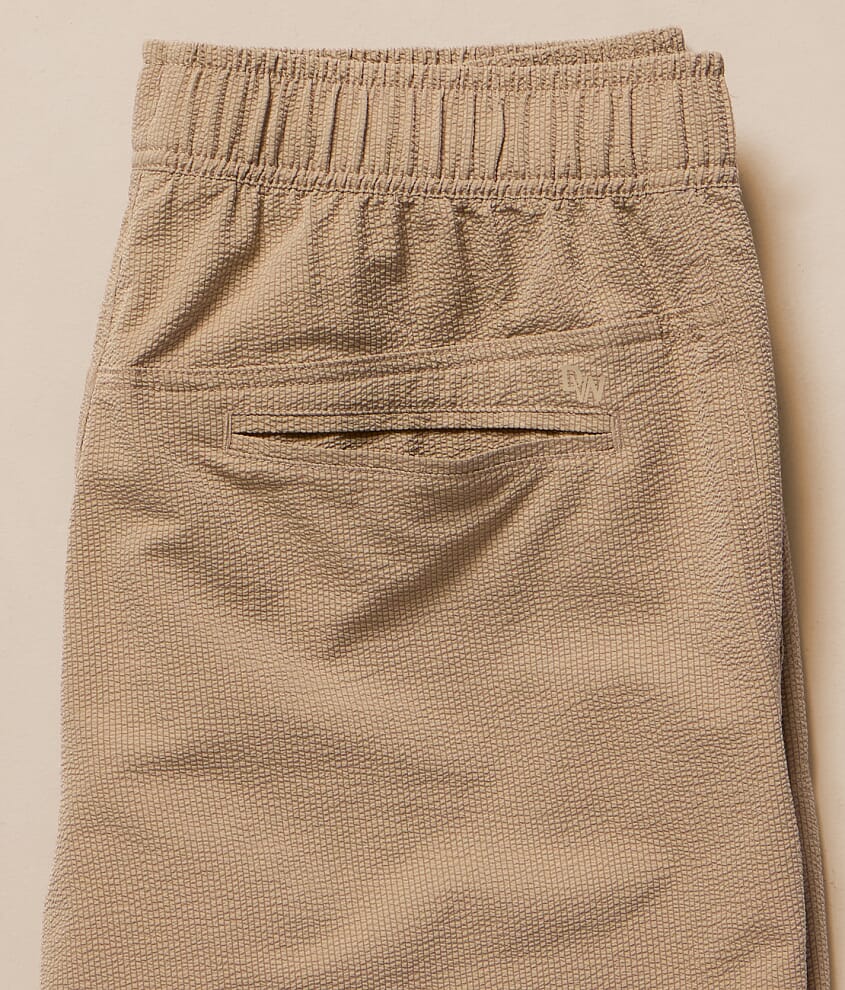 Textured Hybrid Short