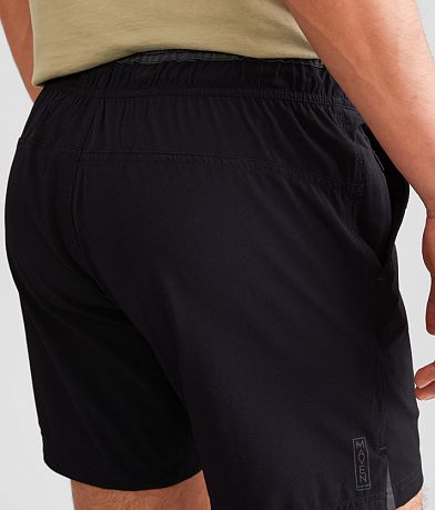 Maven Co-op Train Performance Stretch Short back pocket view