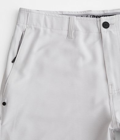 Maven Co-op Essential Performance Stretch Short misc detail 1 view