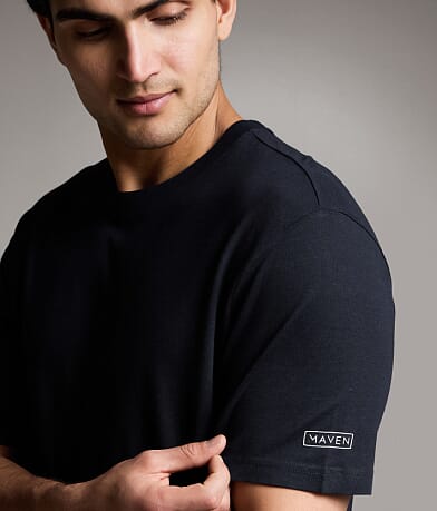 Essential Performance T-Shirt thumbnail 3