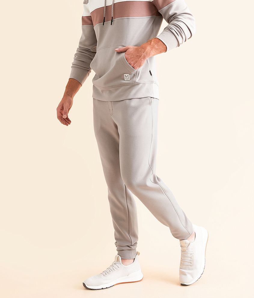 Maven Co-op Heat Jogger front view