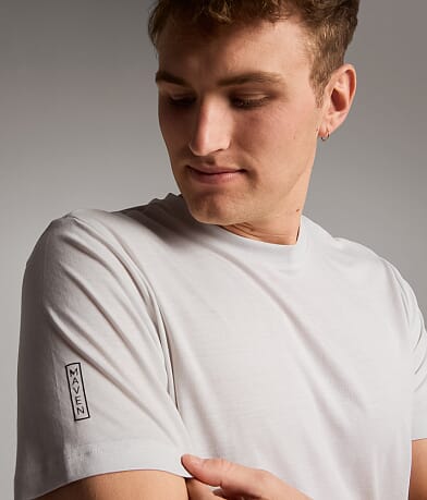 Essential Scoop Performance T-Shirt thumbnail 3