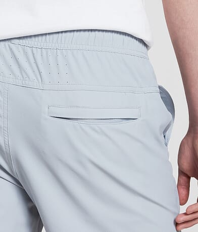 Maven Co-op Tailwind Stretch Short back pocket view