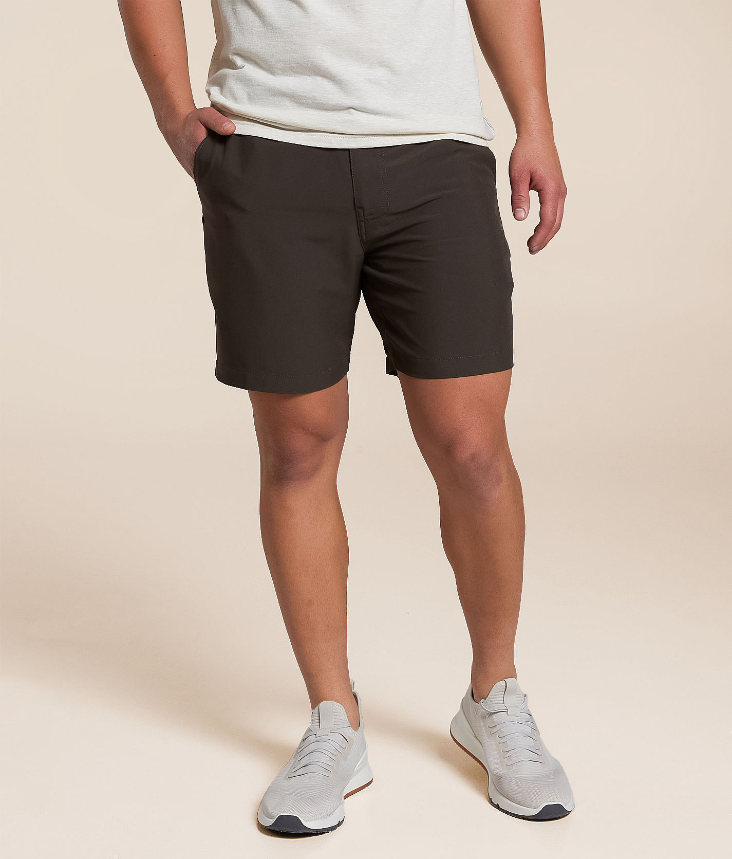 Maven Co-op Par Performance Stretch Short - Men's Shorts in
