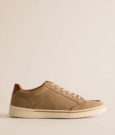 Zion Sneaker