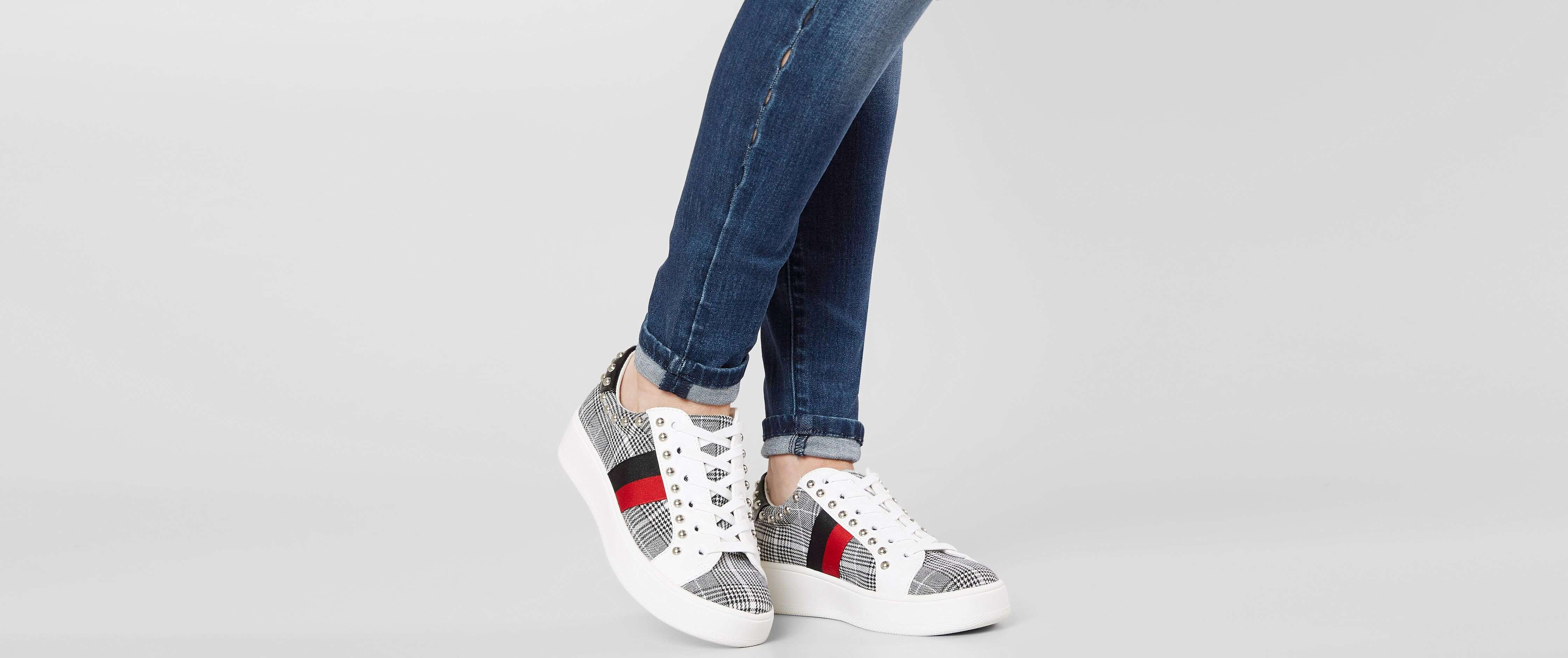 steve madden willow sneakers