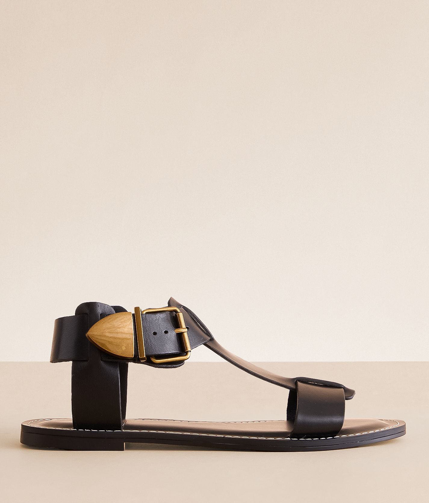 【人気・セール】Steve Madden ALEXX LEATHER サンダル 人気・セール】Steve Madden ALEXX LEATHER サンダル (Steve