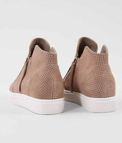 Steve Madden Caliber Suede Wedge Shoe MISC_DETAIL_1