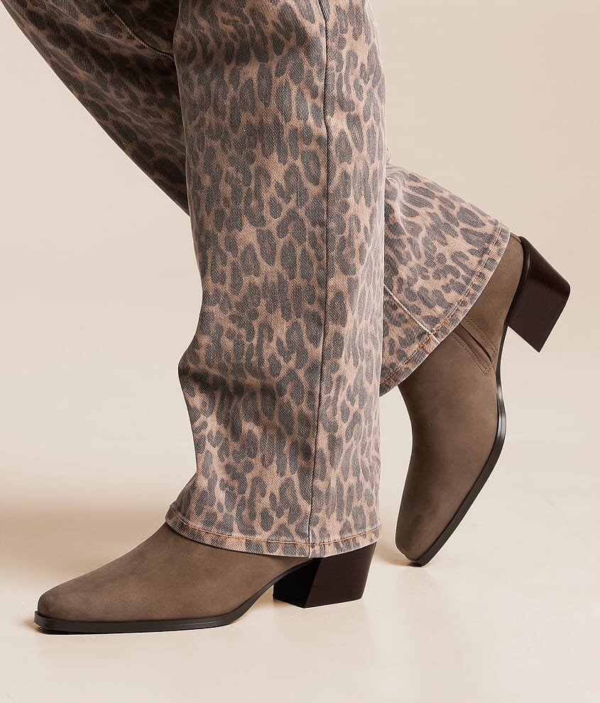 Daney Leather Ankle Boot