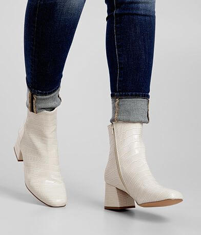 Steve Madden Darma Crocodile Ankle Boot MISC_DETAIL_4