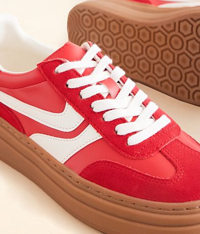 Steve Madden Dodge Sneaker misc detail 4 view