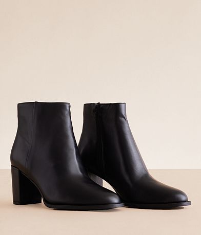 Steve Madden Jozie Leather Ankle Boot MISC_DETAIL_1