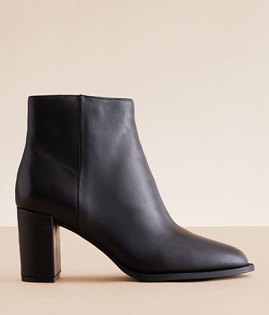 Steve Madden Jozie Leather Ankle Boot front view