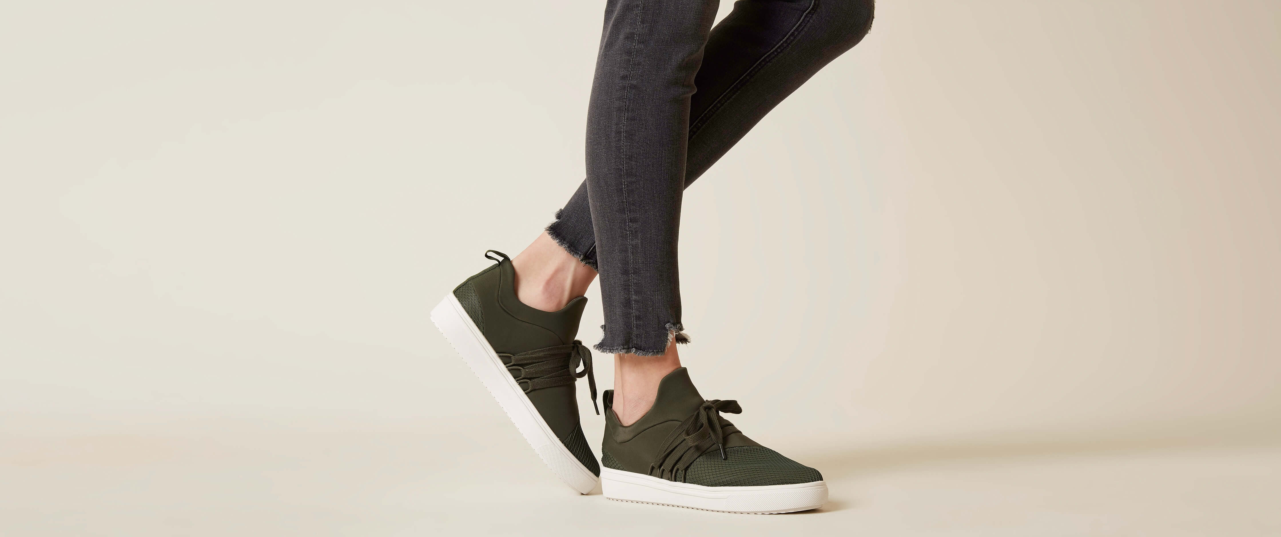 steve madden grey lancer sneakers