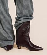 Steve Madden Lytton Leather Boot - Women's Shoes in Burgundy PT