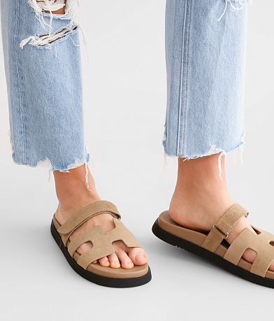 Steve Madden Mayven Suede Sandal misc detail 5 view