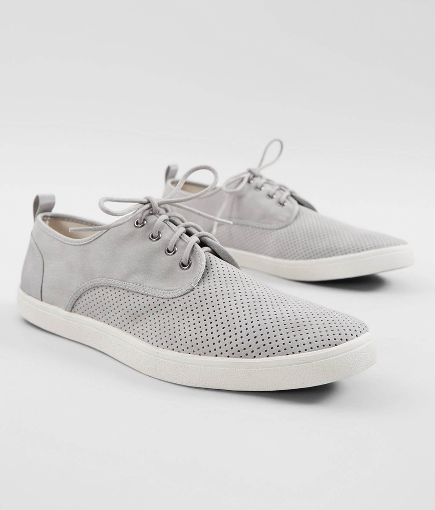 steve madden gray sneakers