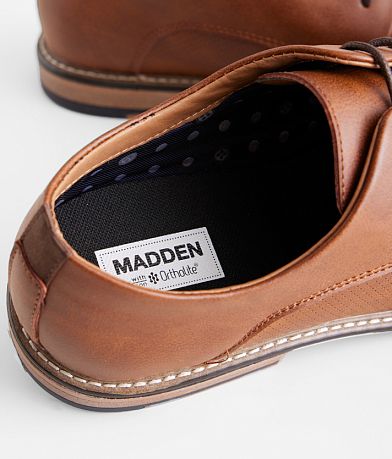 Steve Madden Gallop Shoe misc detail 4 view