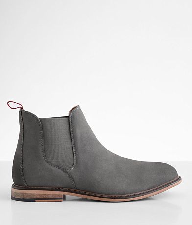 Steve Madden Golde Chelsea Boot front view
