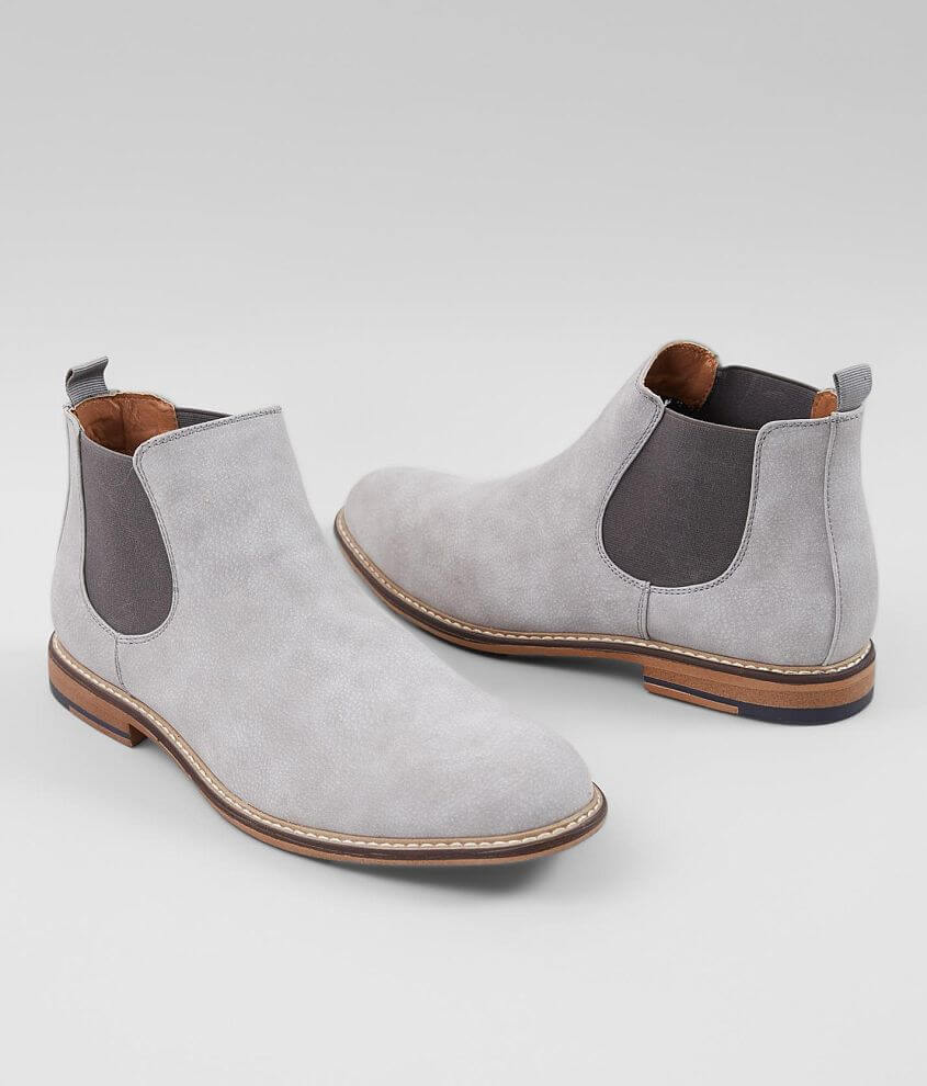 Steve Madden Graye Chelsea Boot front view