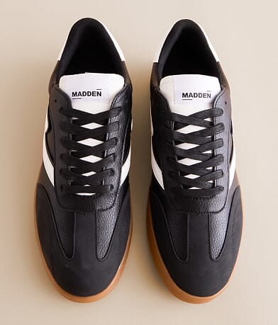 Steve Madden Sammel Sneaker misc detail 3 view