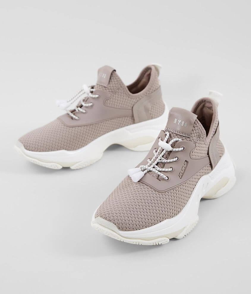 Steve madden store myles sneaker