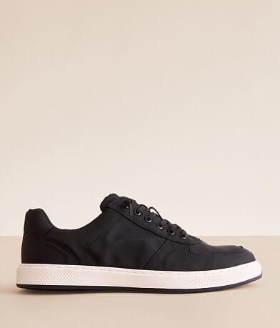 Steve Madden Nereo Sneaker front view