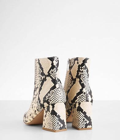 Steve Madden Nix Pointed Toe Ankle Boot MISC_DETAIL_2