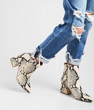 Steve Madden Nix Pointed Toe Ankle Boot MISC_DETAIL_4