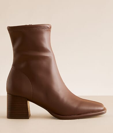 Steve Madden Pammy Ankle Boot front view
