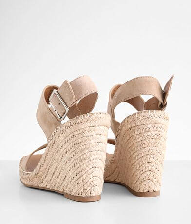 Steve Madden Uri Leather Wedge Sandal MISC_DETAIL_2