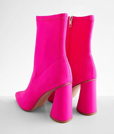 Steve Madden Valyant Pointed Toe Boot MISC_DETAIL_2