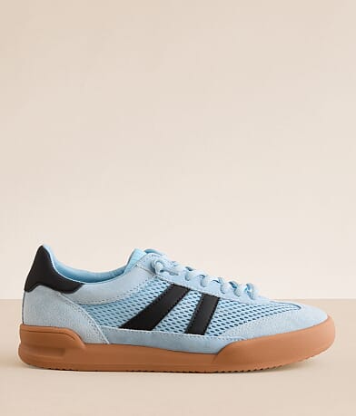 Steve Madden Verdict Sneaker front view