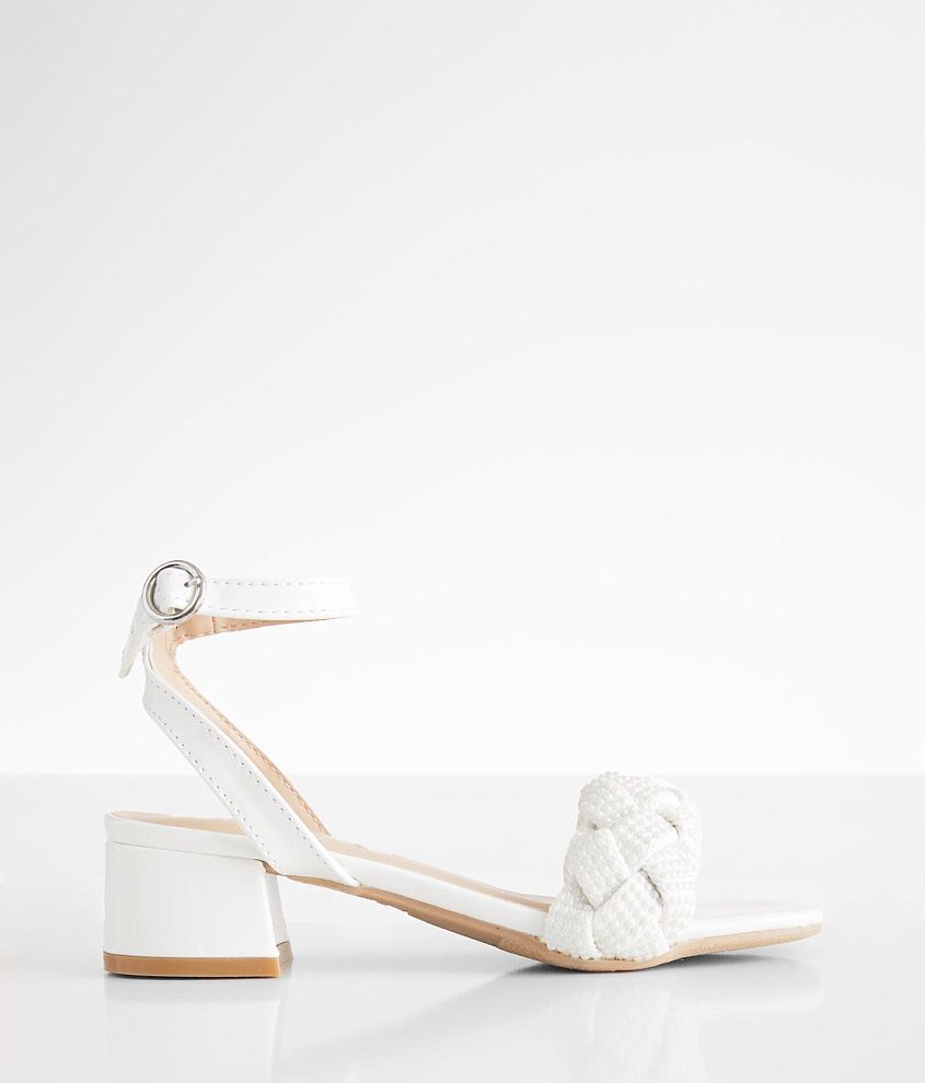 Steve madden outlet white sandal heels