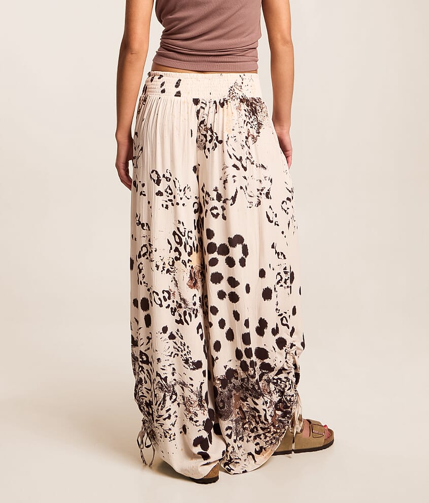 Animal Print Wide Leg Pant - thumbnail 4