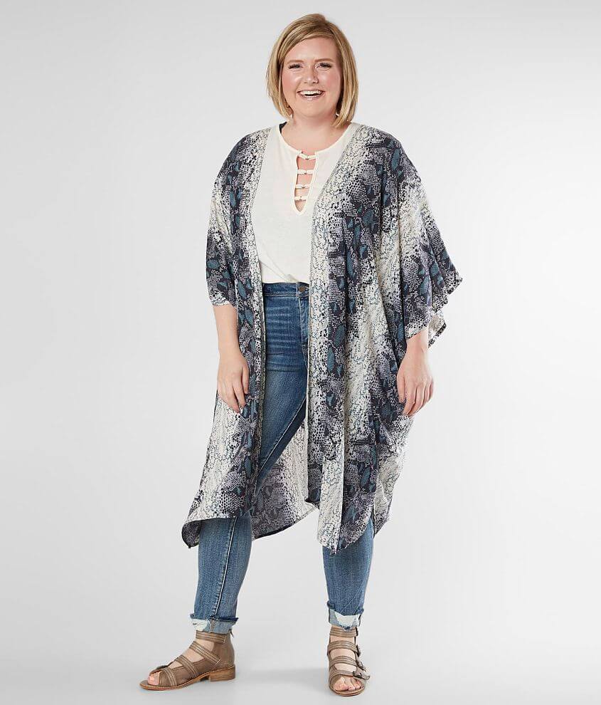 Angie Snakeskin Print Kimono - Plus Size Only - Women's Kimonos in Snake |  Buckle