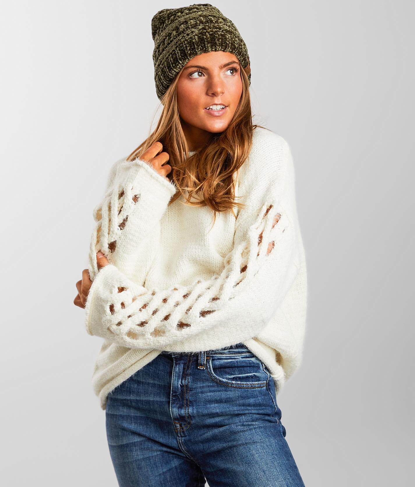 sweater with cable knit sleeves