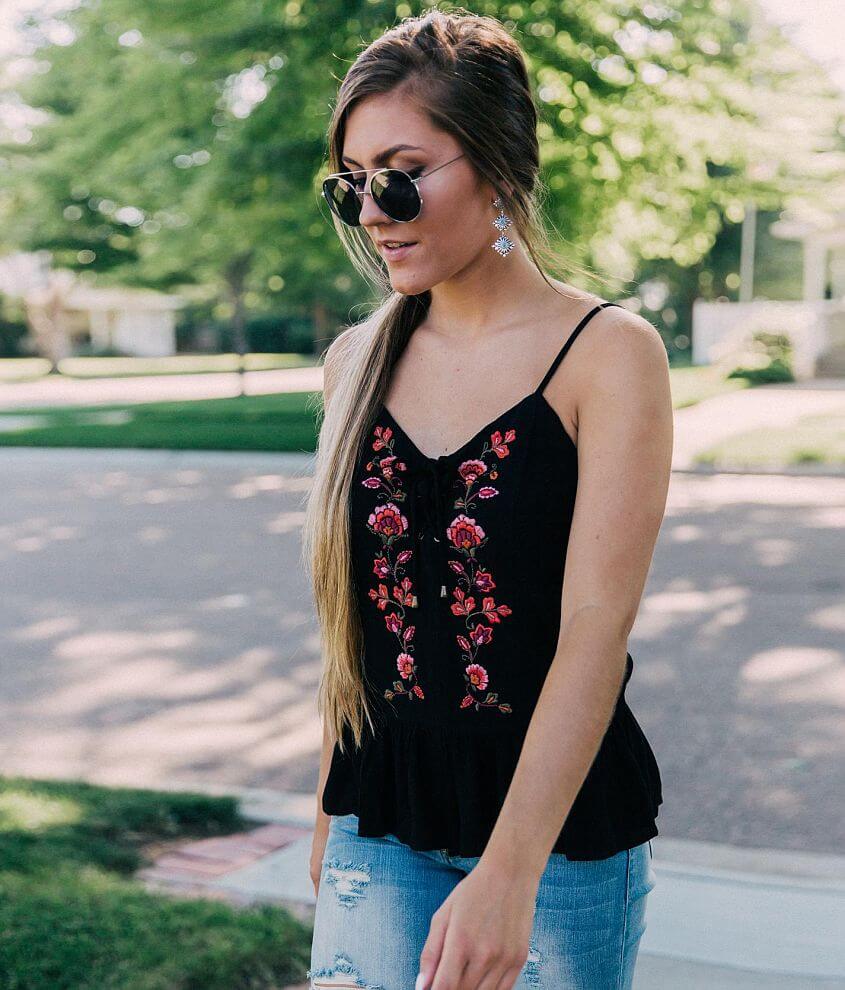 Eyeshadow Women's Floral Embroidered Tank Top